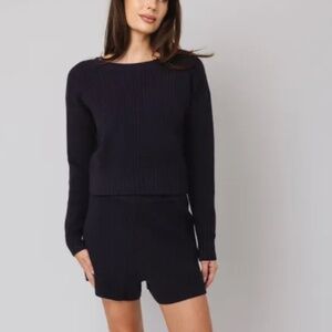 IVL collective high rise sweater shorts